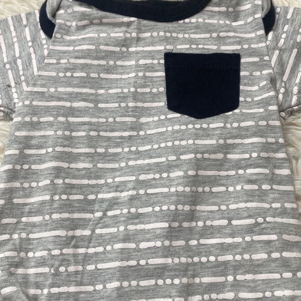 7 For All Mankind Gray & Blue Onesie Size 3-6 Months Excellent Condition